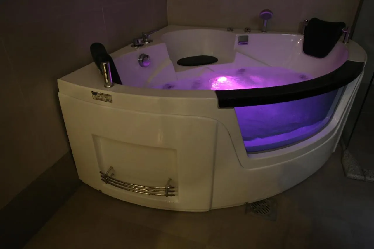 شقة Riyada Home Apart Hotel